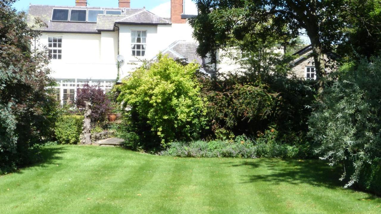 The Old Vicarage Self-Contained Apartments North Lydbury Exterior foto